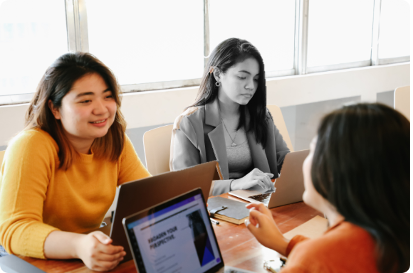 Wer heute keine eigene Struktur hat, verliert morgen Handlungsspielraum und Sichtbarkeit. Stress pur! Bild vorher - abseits und gefährdet